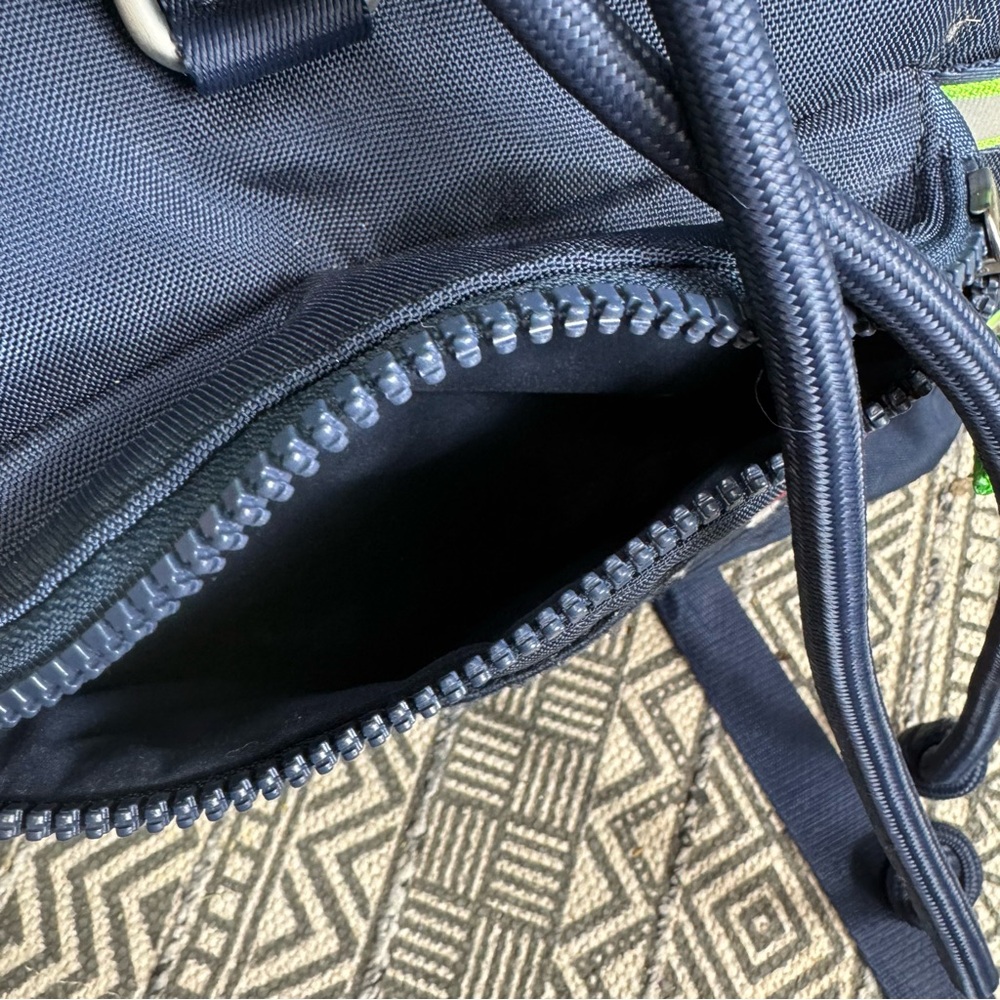 Tommy Hilfiger Navy and Neon Green Backpack - Picture 7 of 12